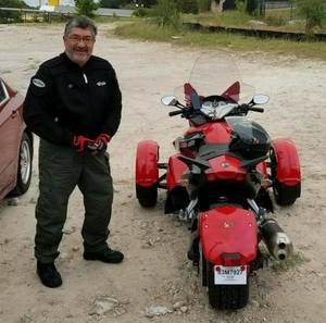 Meet your Posher, Jose luis